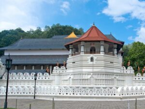 Temple of the Tooth Relic (Sri Dalada Maligawa)